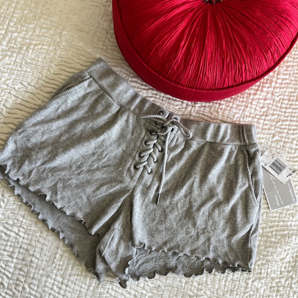 Vintage Havana lace up shorts